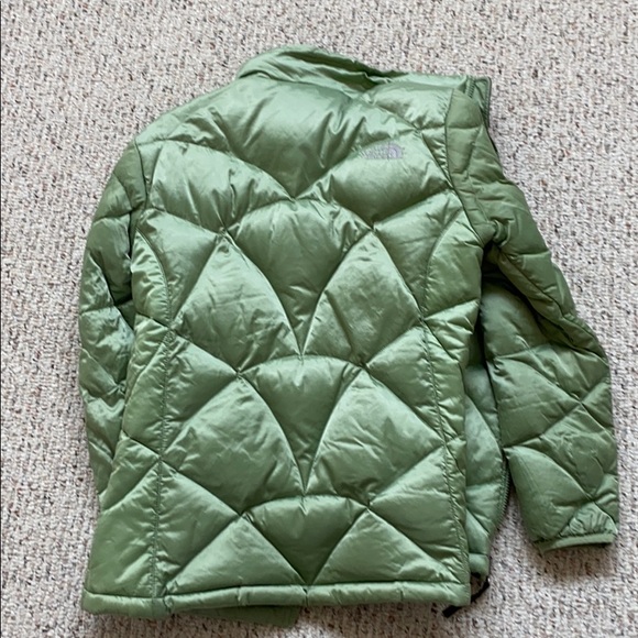 The North Face light green Aconcagua down jacket - Picture 4 of 4